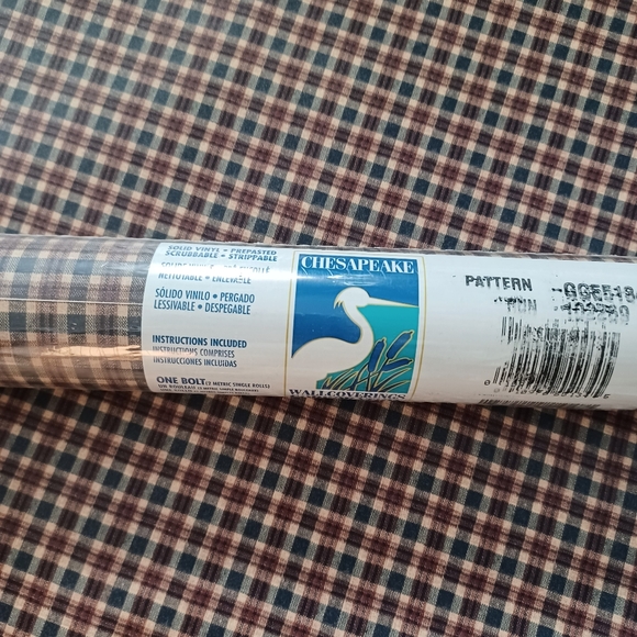 RESERVED Wallpaper Red and Blue Small Plaid Check 5 ROLLS - Picture 4 of 7